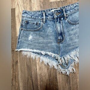 Bullhead Denim Co. High-Rise Jean Shorts Size 27